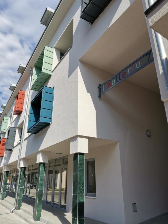 Antracit Apartman - Free Parking Pecs Exterior photo